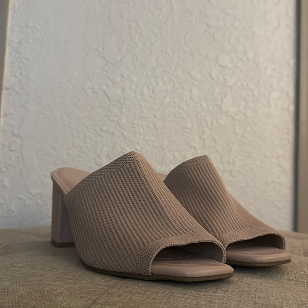 Alter’d State Size 10 Heels
